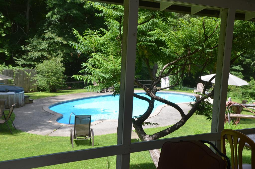 Cornwall Inn Ngoại thất bức ảnh