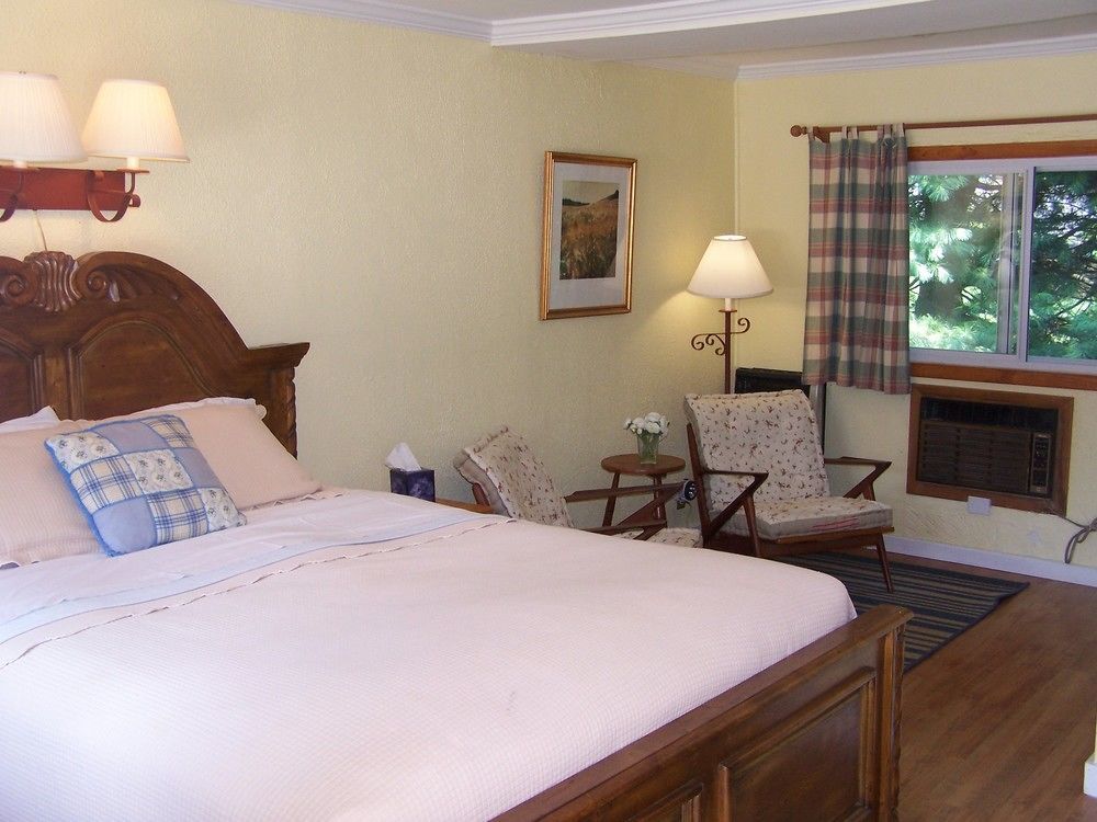 Cornwall Inn Ngoại thất bức ảnh