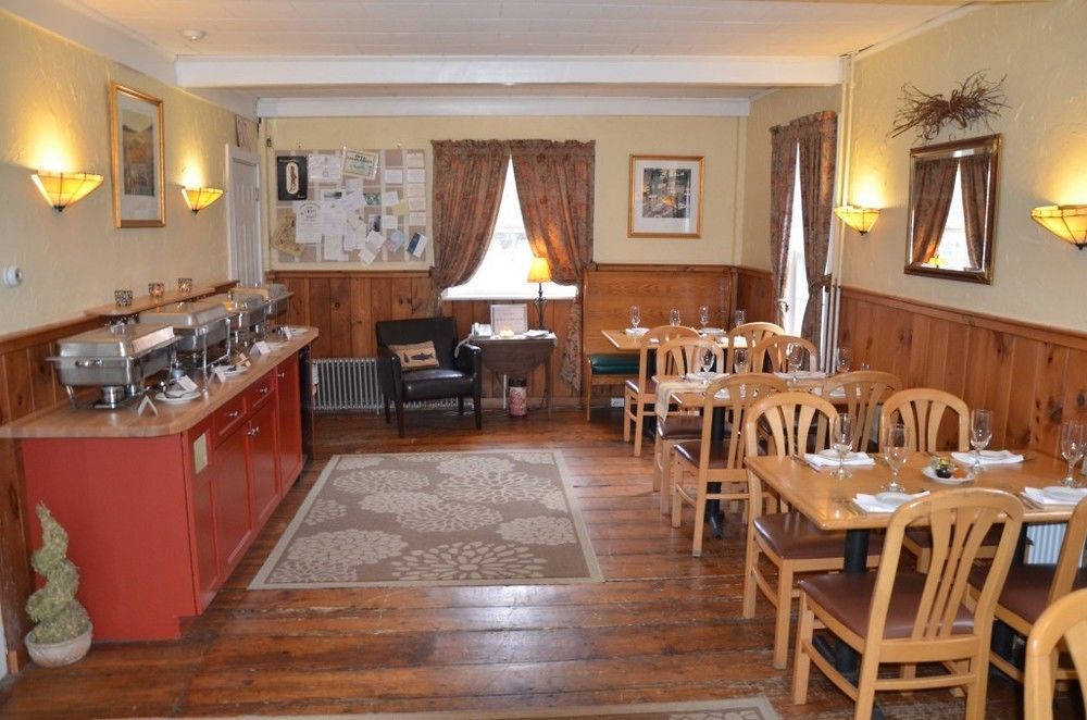 Cornwall Inn Ngoại thất bức ảnh
