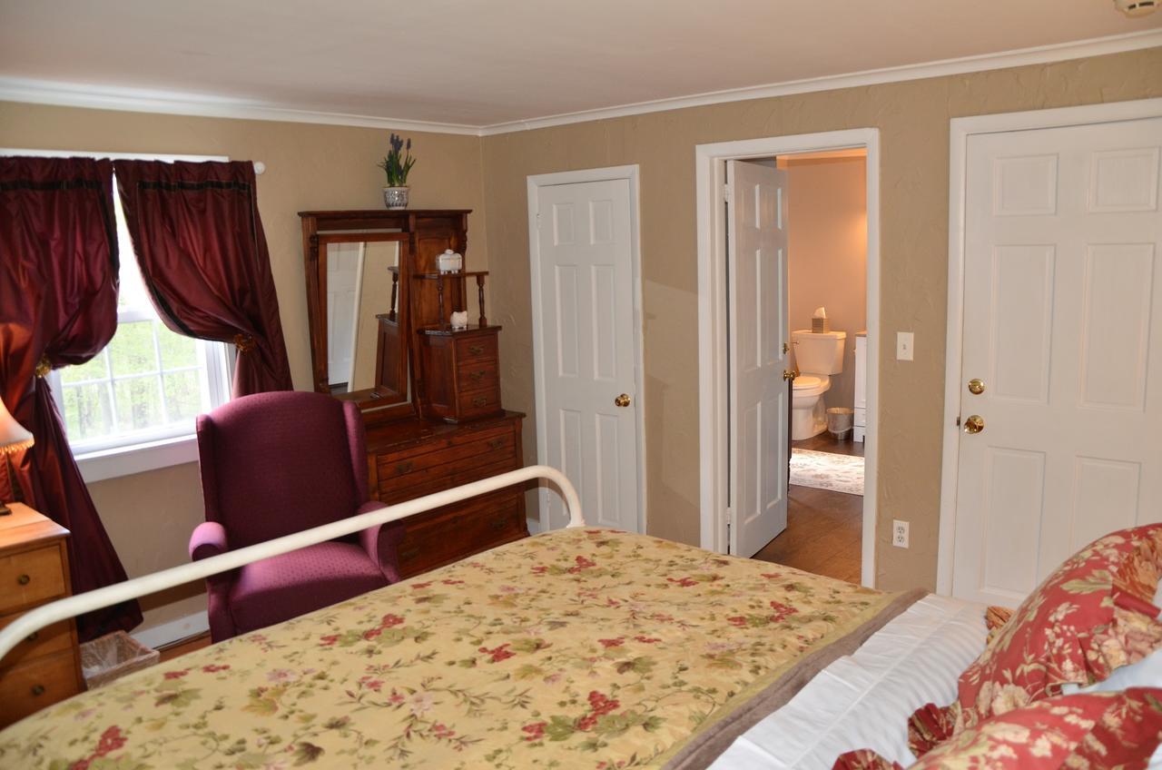 Cornwall Inn Ngoại thất bức ảnh